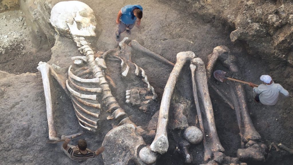 astonishing find giant tombs discovered in crimea leave archaeologists in awe 1